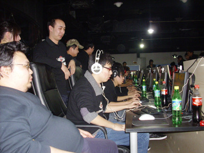 Vitality 在 Blast.tv Austin Major 2025 四分之一决赛中以轻松的胜利战胜了 NAVI，晋级半决赛。